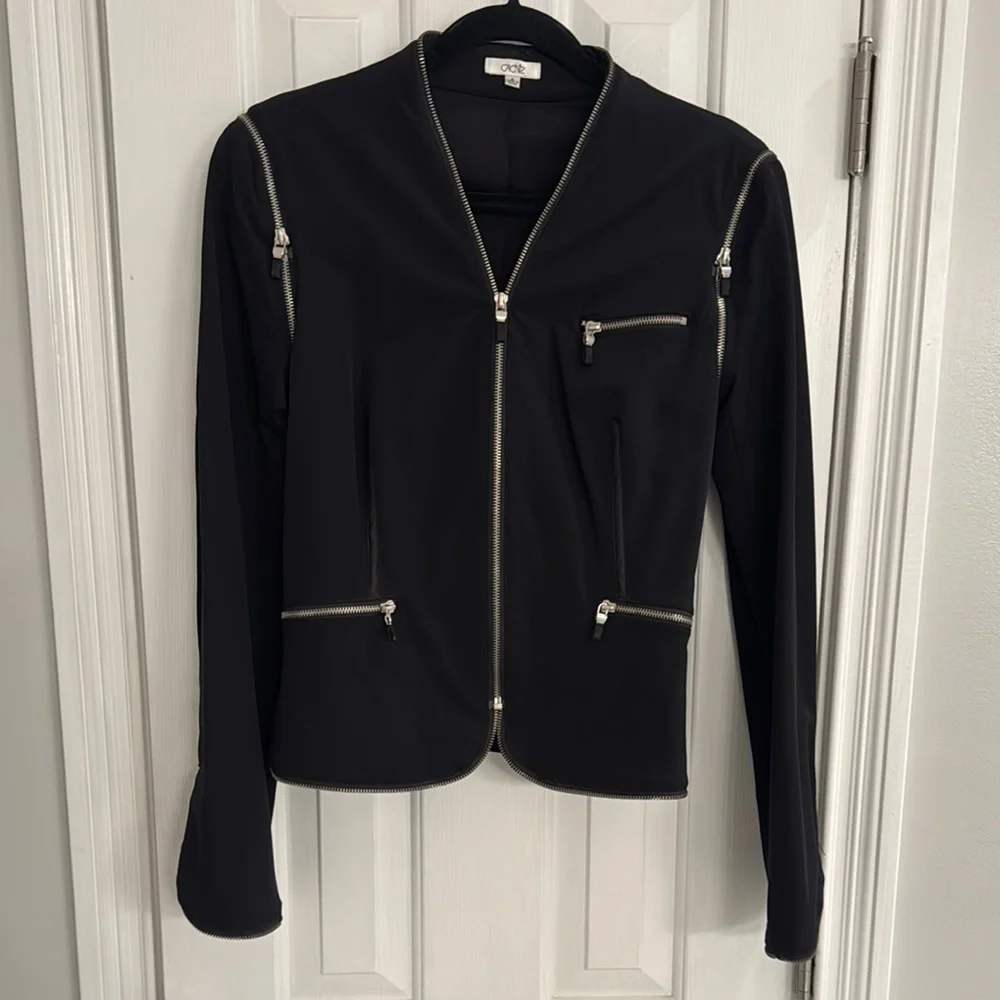 Caché Vintage Amazing Zipper Jacket; Zippers Galore!